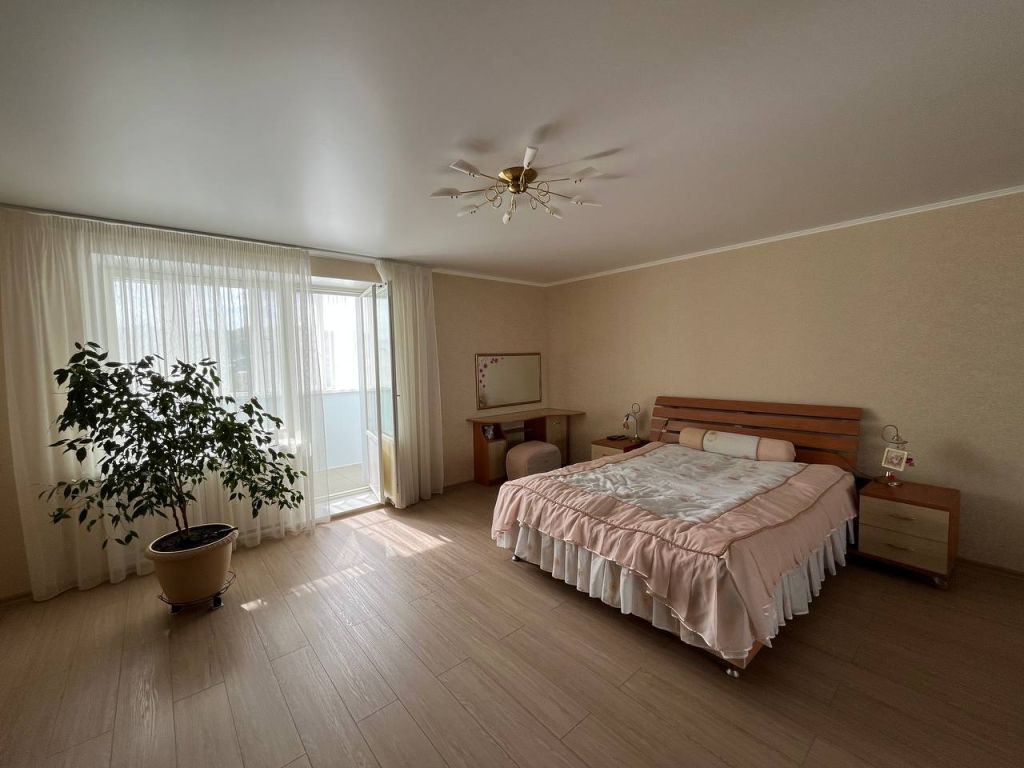 Продажа 3-комнатной квартиры, Пенза, Суворова ул,  143а