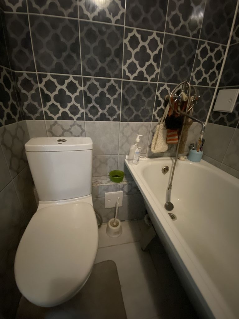 Продажа 2-комнатной квартиры, Нижний Новгород, Спутника ул,  14