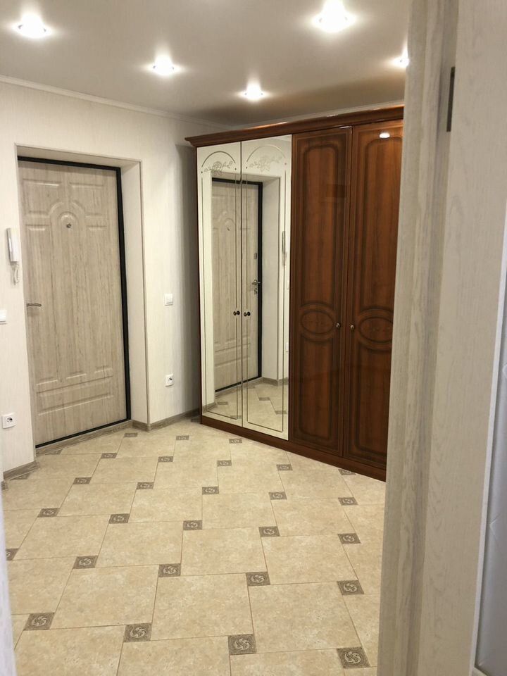 Продажа 2-комнатной квартиры, Саратов, Мичурина ул,  18/68