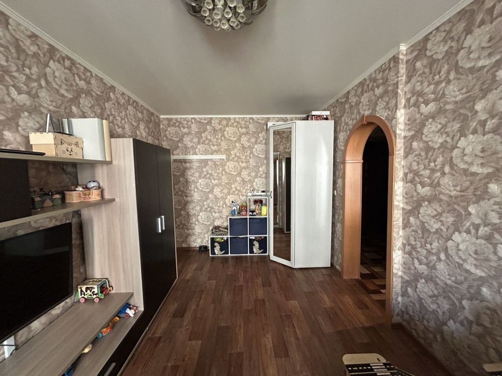 Продажа 2-комнатной квартиры, Саратов, Чапаева ул,  11/13