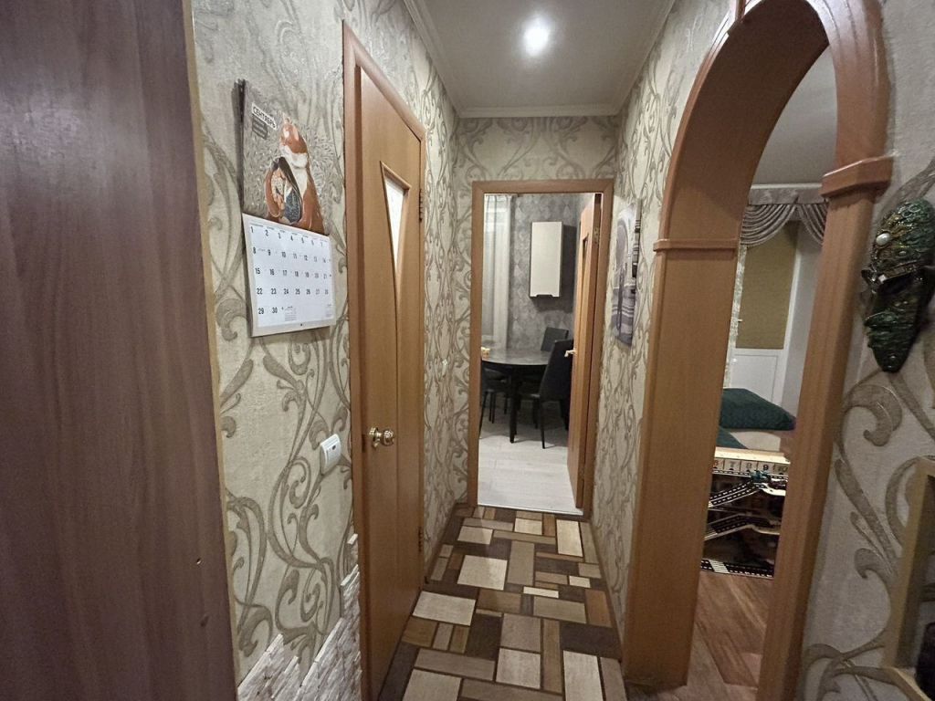 Продажа 2-комнатной квартиры, Саратов, Чапаева ул,  11/13