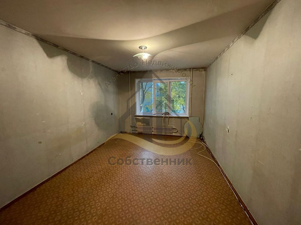 Продажа 3-комнатной квартиры, Старый Оскол, Королева мкр,  12А