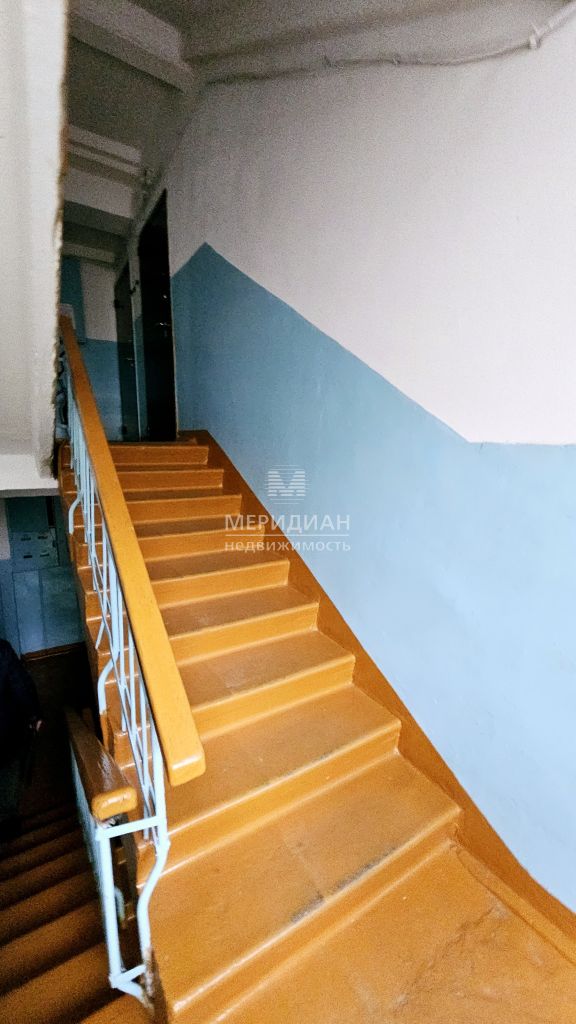 Продажа 1-комнатной квартиры, Октябрьский, Победы,  10