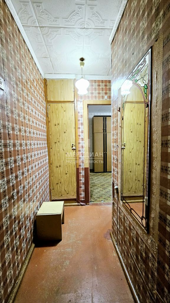 Продажа 1-комнатной квартиры, Октябрьский, Победы,  10