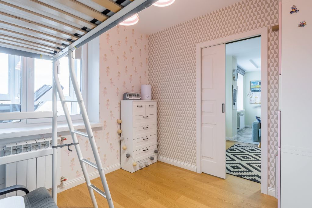 Продажа 3-комнатной квартиры, Нижний Новгород, Мещерский бульвар,  9