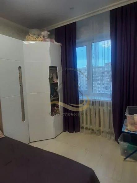 Продажа 3-комнатной квартиры, Старый Оскол, Королева мкр,  33