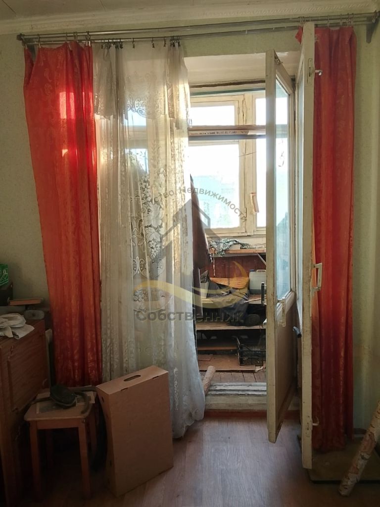 Продажа 3-комнатной квартиры, Старый Оскол, Молодогвардеец мкр,  17