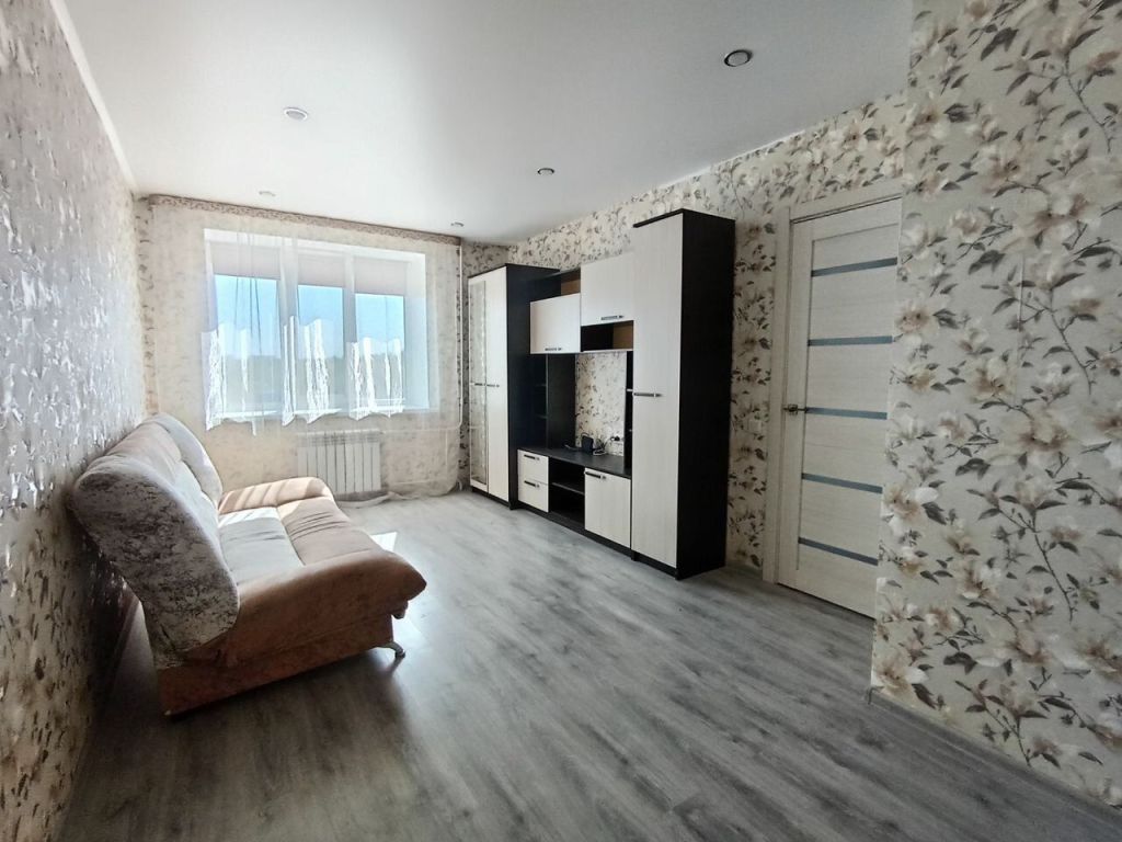 Продажа 1-комнатной квартиры, Саратов, Энтузиастов пр-кт,  61в