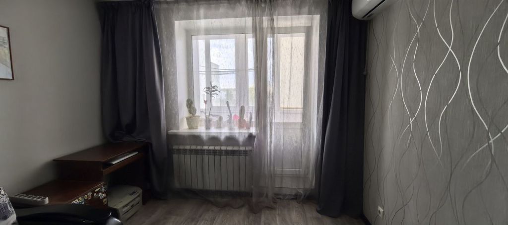 Продажа 1-комнатной квартиры, Саратов, Омская ул,  19а