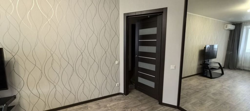 Продажа 1-комнатной квартиры, Саратов, Омская ул,  19а