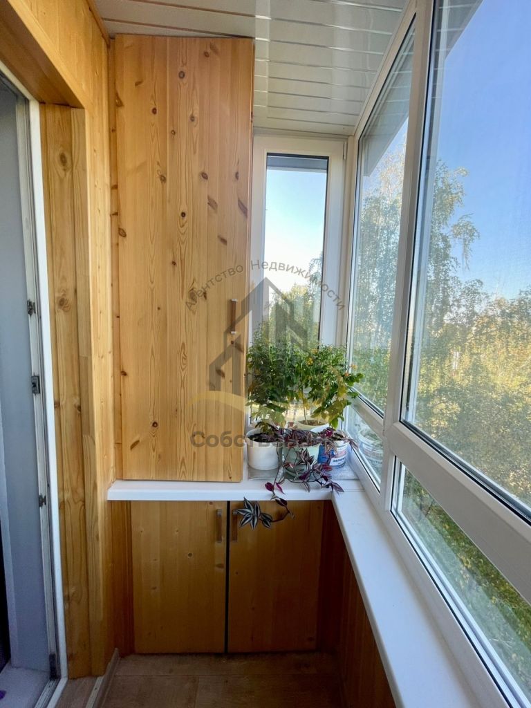 Продажа 2-комнатной квартиры, Старый Оскол, Жукова мкр,  21