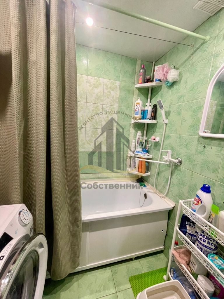 Продажа 2-комнатной квартиры, Старый Оскол, Жукова мкр,  21