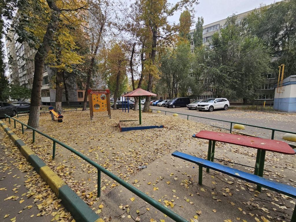 Продажа 2-комнатной квартиры, Саратов, Шехурдина ул,  38