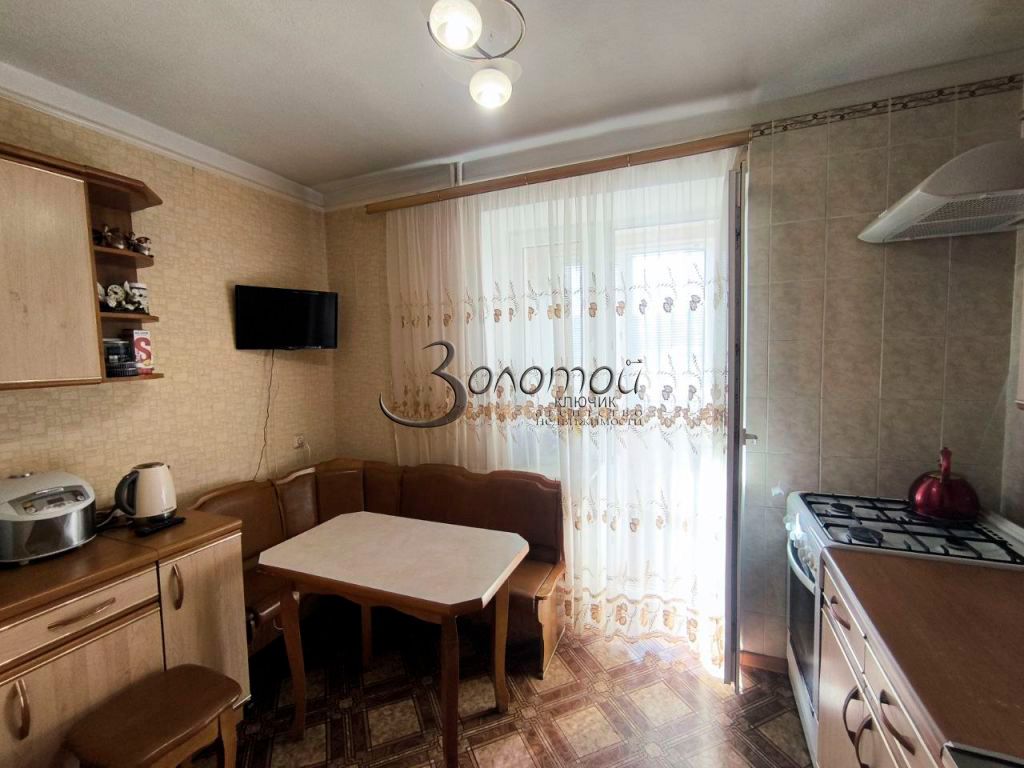 Продажа 2-комнатной квартиры, Нежинский,  58