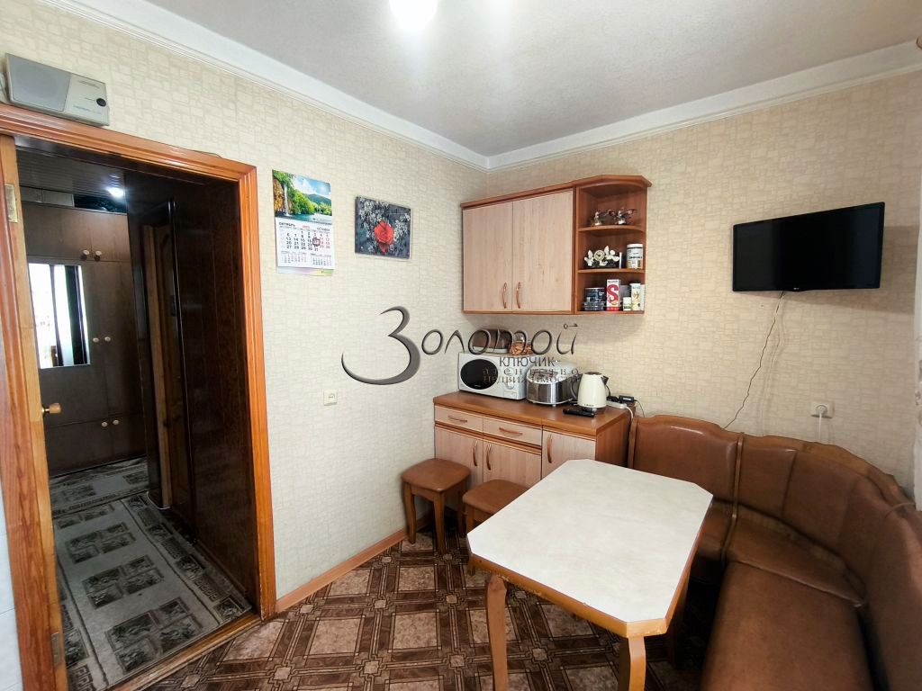 Продажа 2-комнатной квартиры, Нежинский,  58