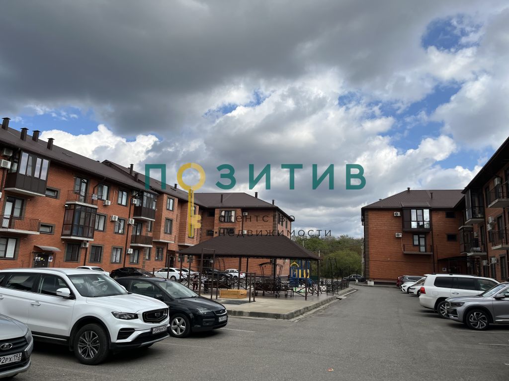 Продажа 2-комнатной квартиры, Минеральные Воды, Железноводская ул,  72