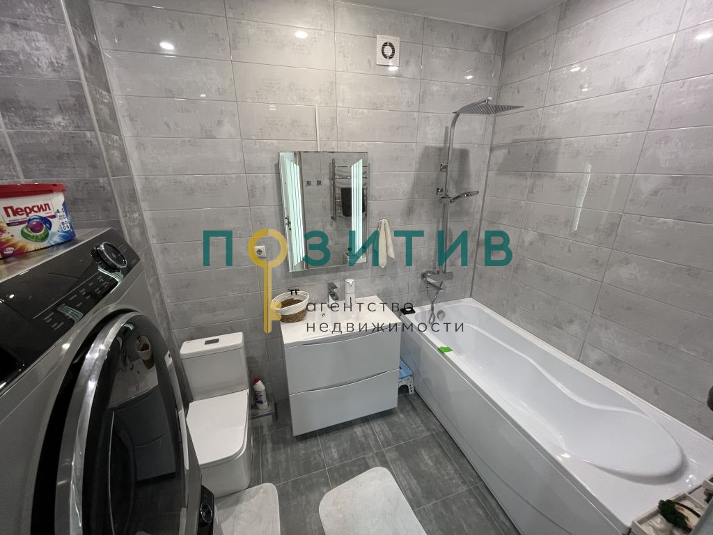 Продажа 2-комнатной квартиры, Минеральные Воды, Железноводская ул,  72