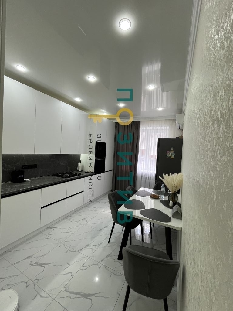 Продажа 2-комнатной квартиры, Минеральные Воды, Железноводская ул,  72