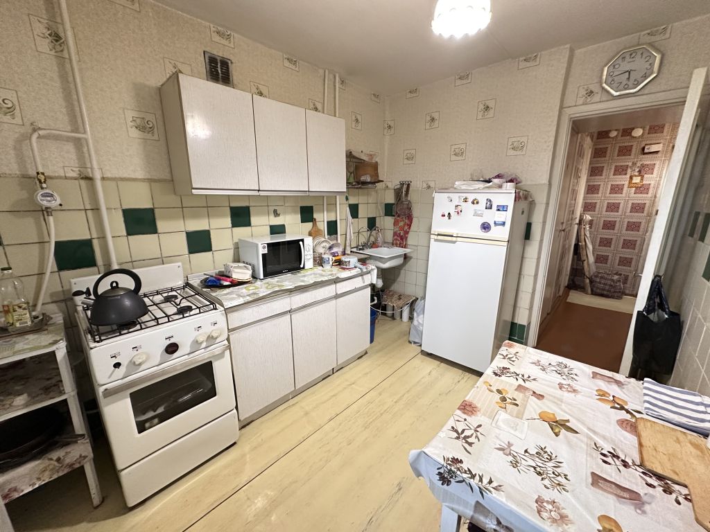 Продажа 2-комнатной квартиры, Кстово, Победы пр-кт,  1