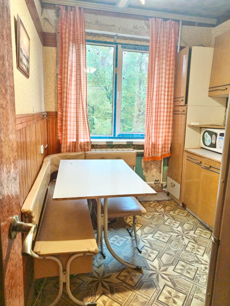 Продажа 2-комнатной квартиры, Тула, Ленина пр-кт,  147 к 4