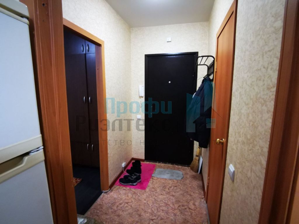 Продажа 1-комнатной квартиры, Новинки, Магистральная ул,  2