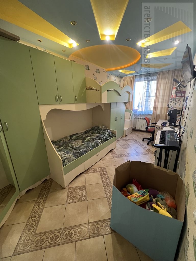 Продажа 4-комнатной квартиры, Кохма, Кочетовой ул,  53