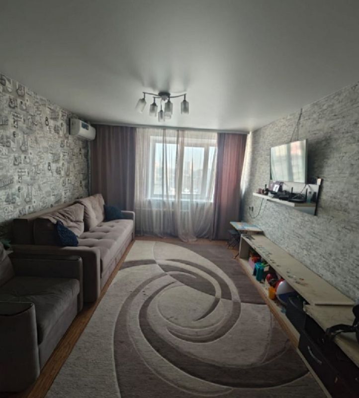 Продажа 3-комнатной квартиры, Энгельс, Золотовская ул,  14