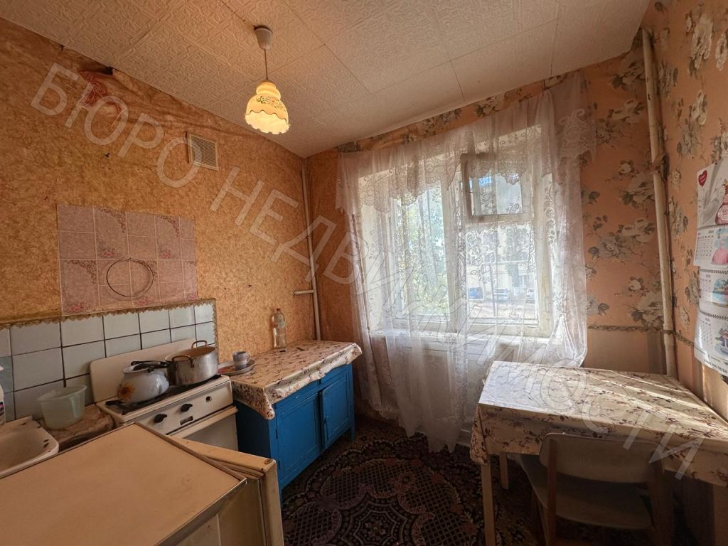 Продажа 2-комнатной квартиры, Балашов, Нефтяная ул,  52