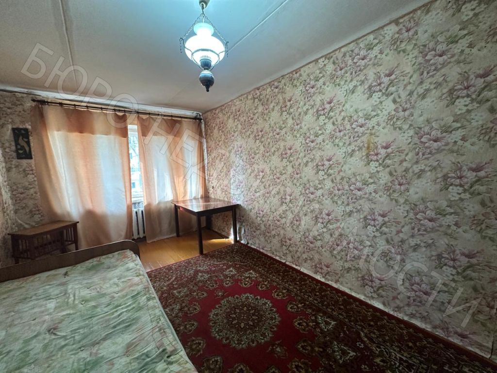 Продажа 2-комнатной квартиры, Балашов, Нефтяная ул,  52