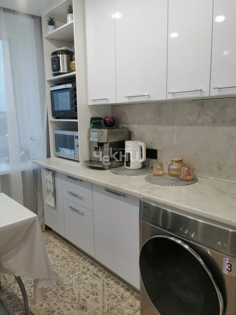 Продажа 2-комнатной квартиры, Нижний Новгород, Веденяпина ул,  15