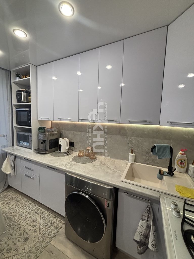 Продажа 2-комнатной квартиры, Нижний Новгород, Веденяпина ул,  15