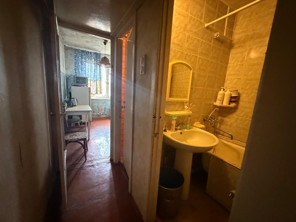 Продажа 2-комнатной квартиры, Нижний Новгород, Ефремова ул,  17