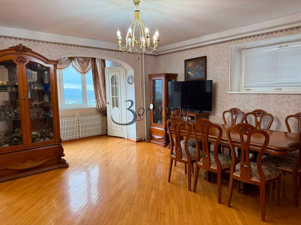 Продажа 2-комнатной квартиры, Кисловодск, Островского ул,  17