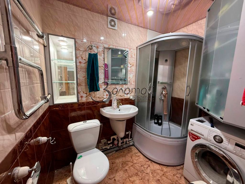 Продажа 2-комнатной квартиры, Кисловодск, Островского ул,  17