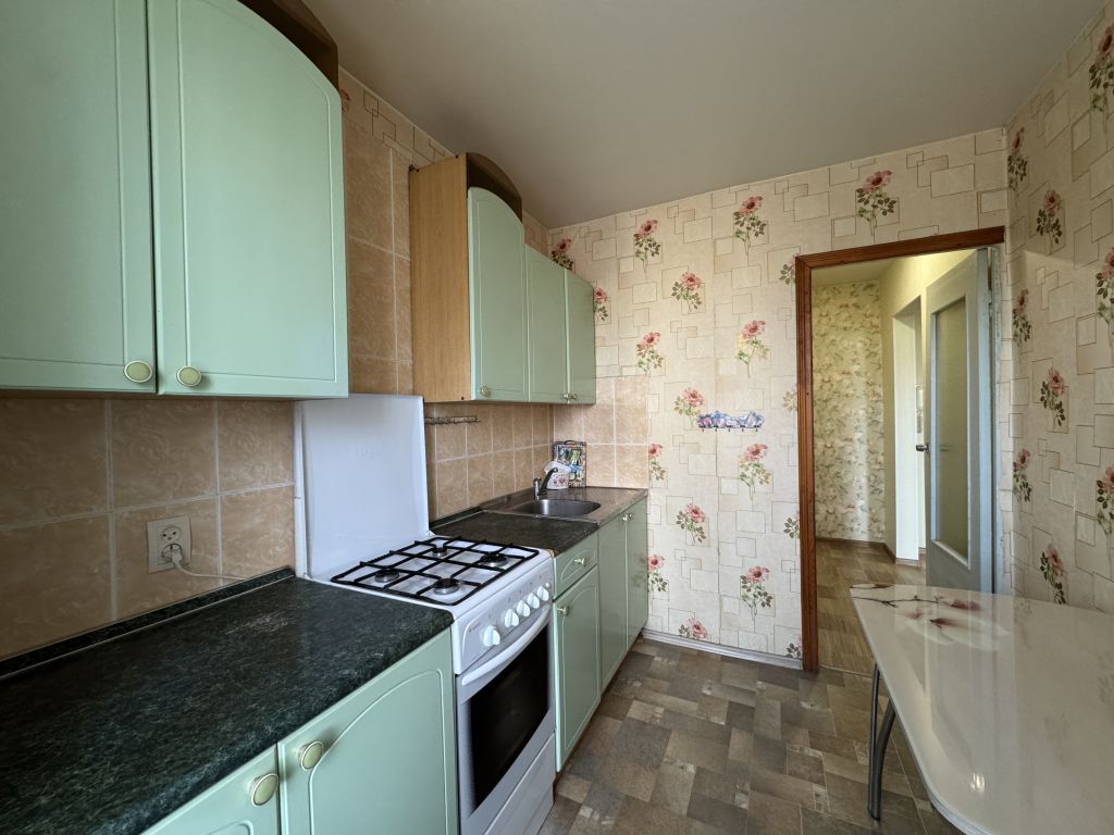 Продажа 3-комнатной квартиры, Саратов, Тульская ул,  53/26