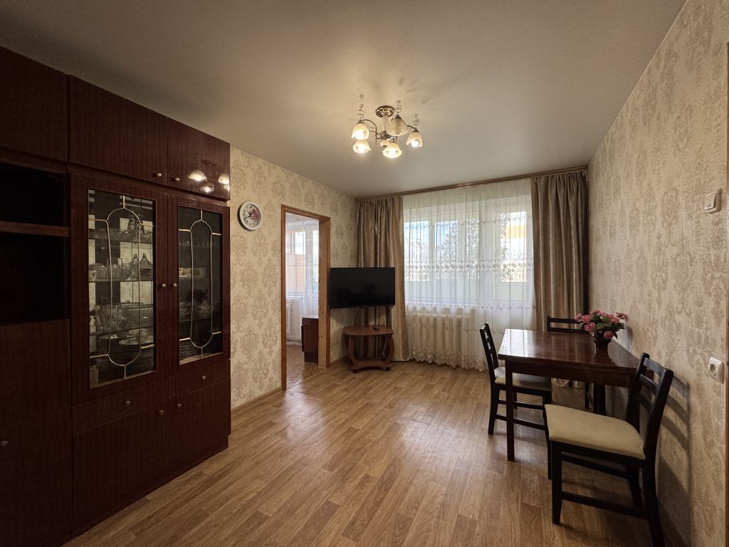 Продажа 3-комнатной квартиры, Саратов, Тульская ул,  53/26