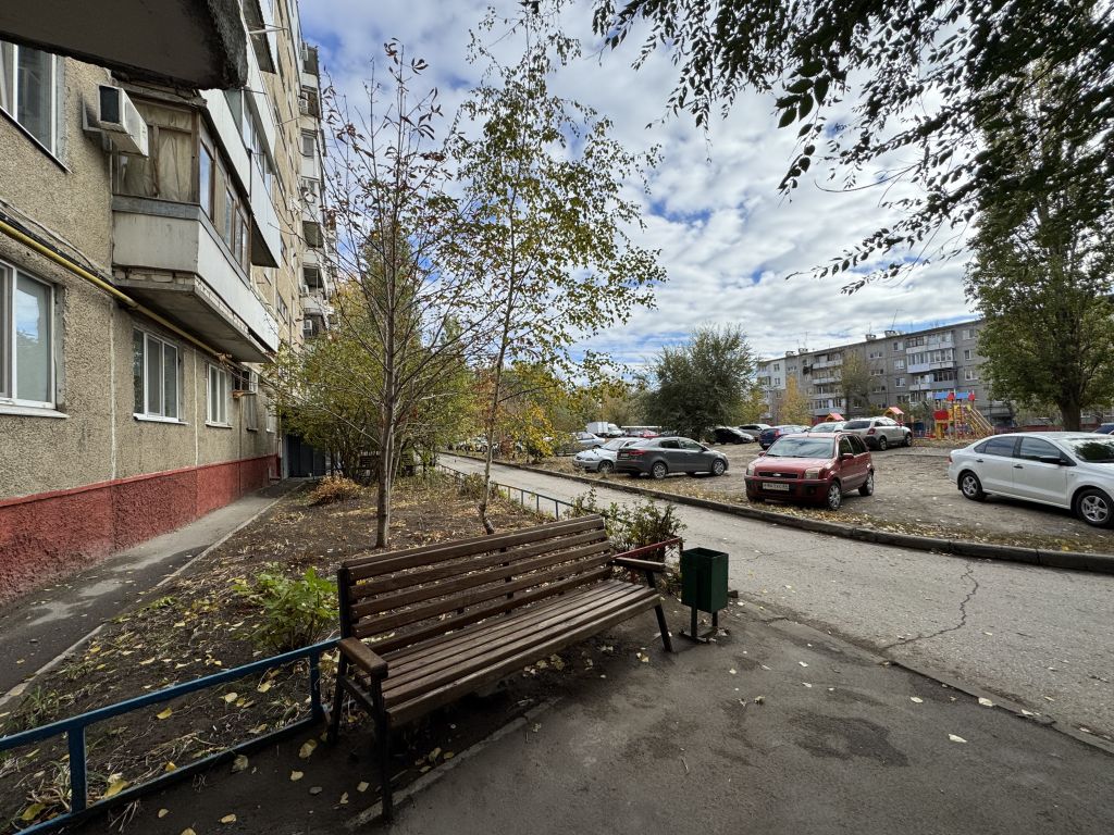 Продажа 3-комнатной квартиры, Саратов, Тульская ул,  53/26