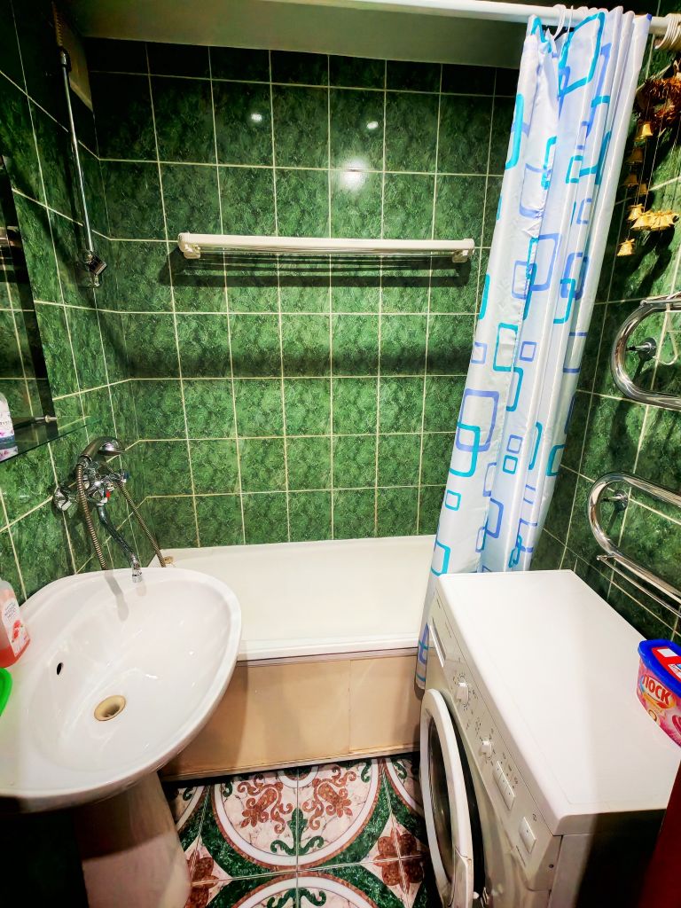 Продажа 2-комнатной квартиры, Нижний Новгород, Баренца ул,  1