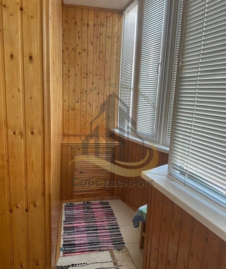 Аренда 1-комнатной квартиры, Старый Оскол, Космос мкр,  12