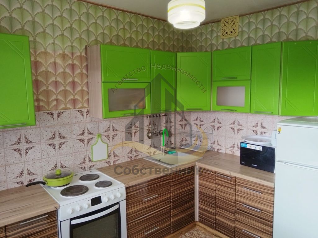 Аренда 3-комнатной квартиры, Старый Оскол, Королева мкр,  1