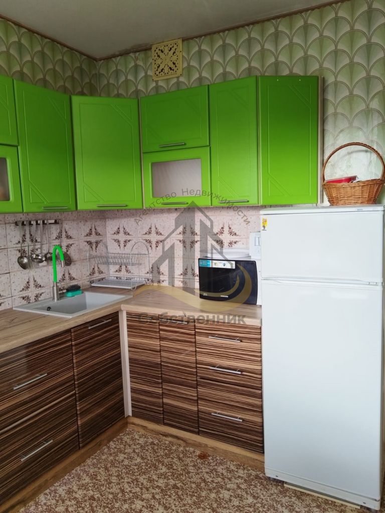 Аренда 3-комнатной квартиры, Старый Оскол, Королева мкр,  1