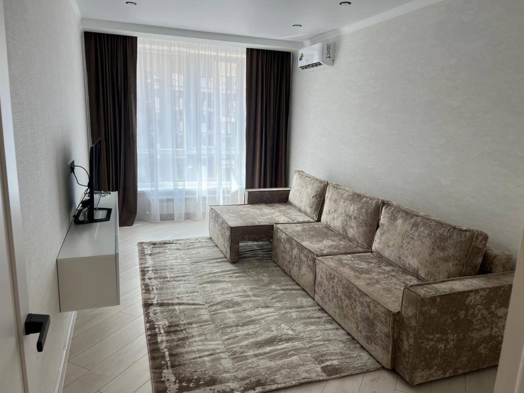 Аренда 2-комнатной новостройки, Ставрополь, Тухачевского ул,  31