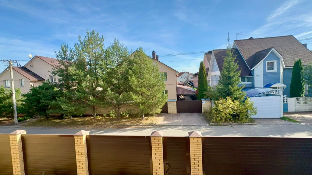 Продажа дома, 416м <sup>2</sup>, 15 сот., Ярославль, Родничиха ул,  46