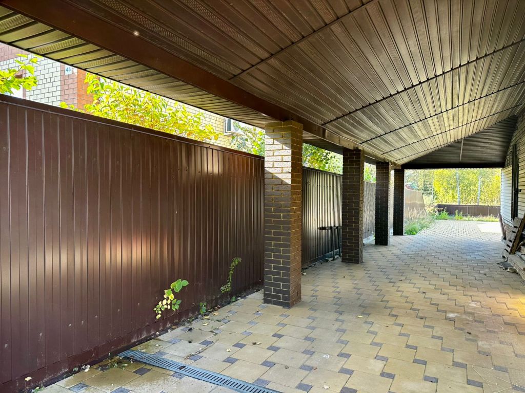 Продажа дома, 416м <sup>2</sup>, 15 сот., Ярославль, Родничиха ул,  46