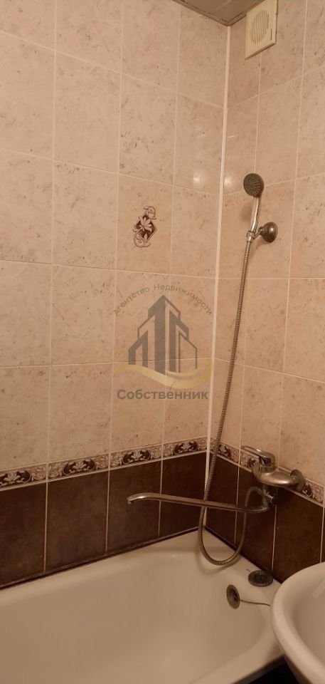 Аренда 1-комнатной квартиры, Губкин, Космонавтов ул,  7