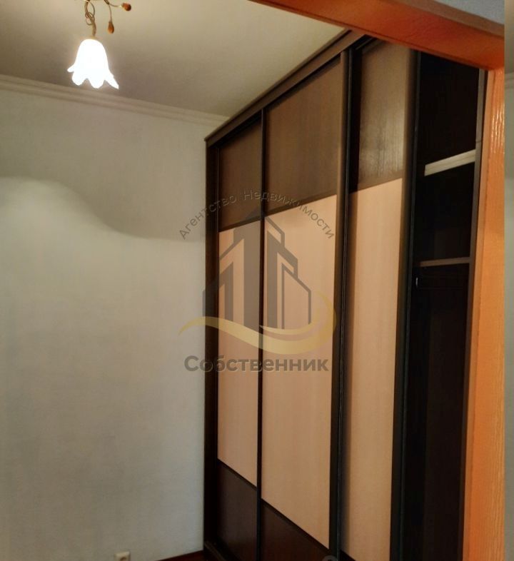 Аренда 1-комнатной квартиры, Губкин, Космонавтов ул,  7