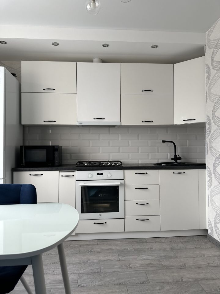 Продажа 1-комнатной квартиры, Саратов, Тархова ул,  47 А