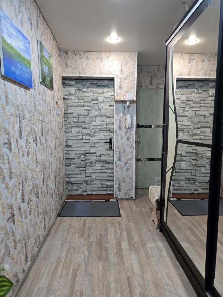 Продажа 4-комнатной квартиры, Васильево, Школьная,  29