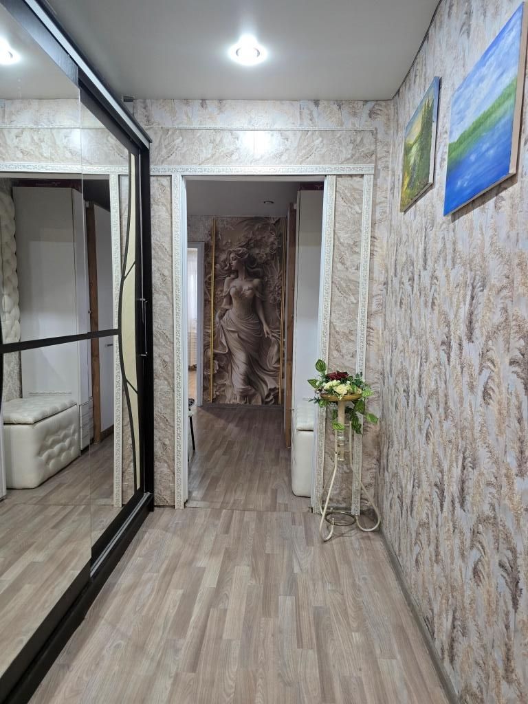 Продажа 4-комнатной квартиры, Васильево, Школьная,  29