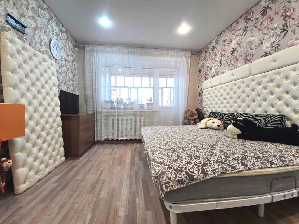 Продажа 4-комнатной квартиры, Васильево, Школьная,  29